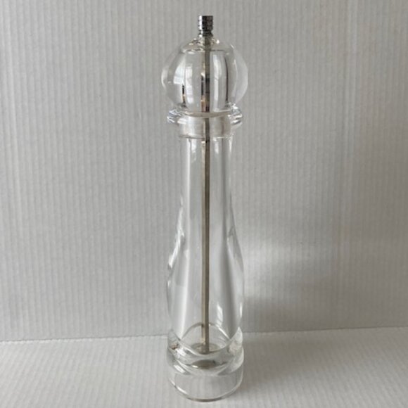 Trudeau 13 inch Clear Acrylic Pepper Mill - Picture 2 of 10